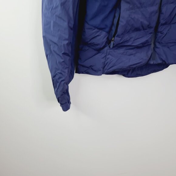 Lululemon Women's Navy Down For It All Run Winter Puffer Jacket Size 8 - Picture 4 of 8